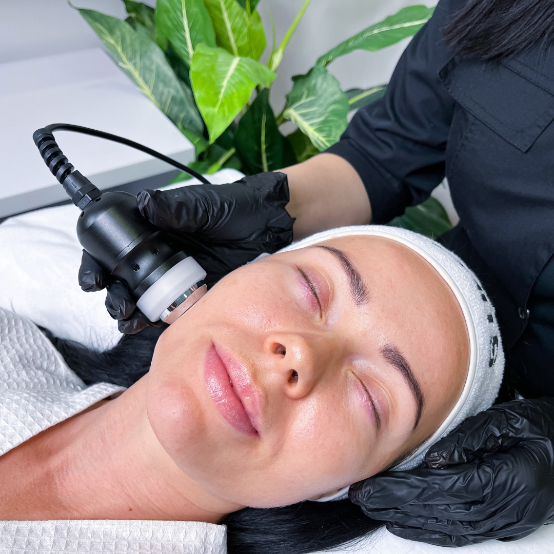 Hydrofacial behandling - Dermatherapy Odense