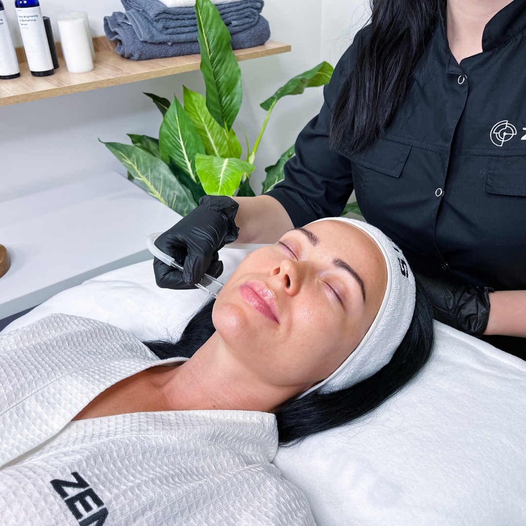 Hydrofacial behandling - Dermatherapy Odense